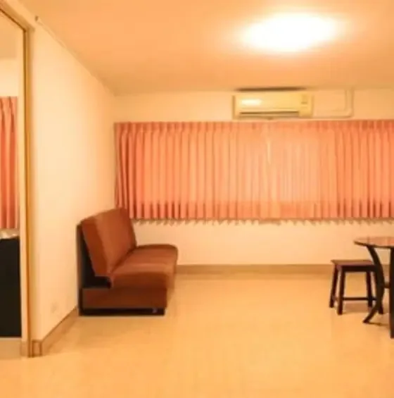 Фото объявления: кондо, Бангкок Сдаю: кондо, Бангкок, 3 800 THB/мес