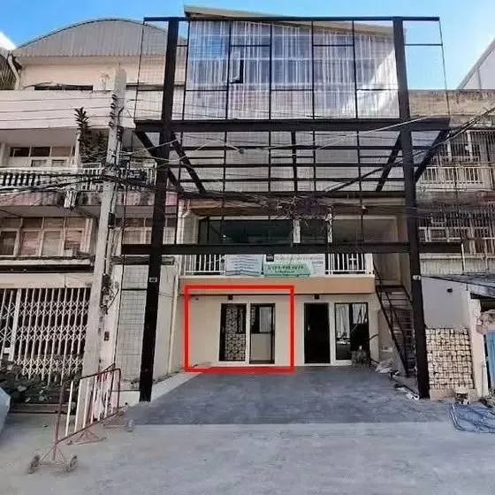 Фото объявления: квартира · 1 спальня · 48 м2, Бангкок, Sathorn Сдаю: квартира · 1 спальня · 48 м2, Бангкок, Sathorn, 20 000 THB/мес