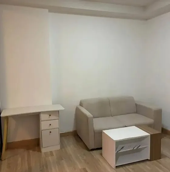 Фото объявления: кондо · 31 м2, Бангкок, Sathorn Сдаю: кондо · 31 м2, Бангкок, Sathorn, 7 000 THB/мес