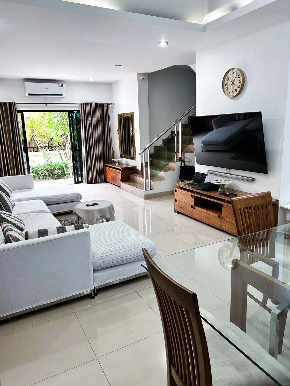 Rental listing photo in Thailand Rental listing photo in Thailand