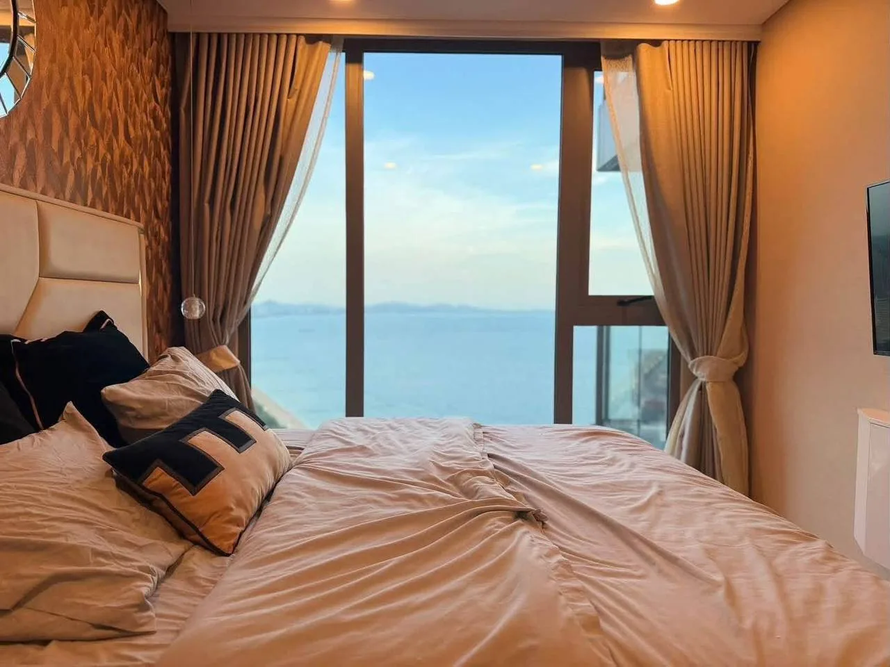 Rental listing photo in Thailand Rental listing photo in Thailand