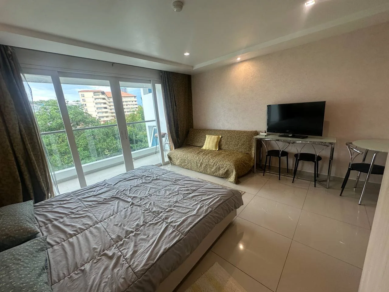 Rental listing photo in Thailand Rental listing photo in Thailand