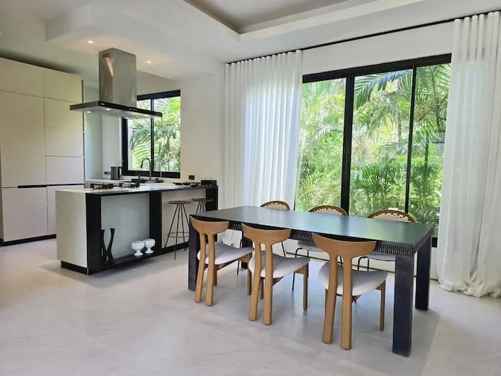 Rental listing photo in Thailand Rental listing photo in Thailand