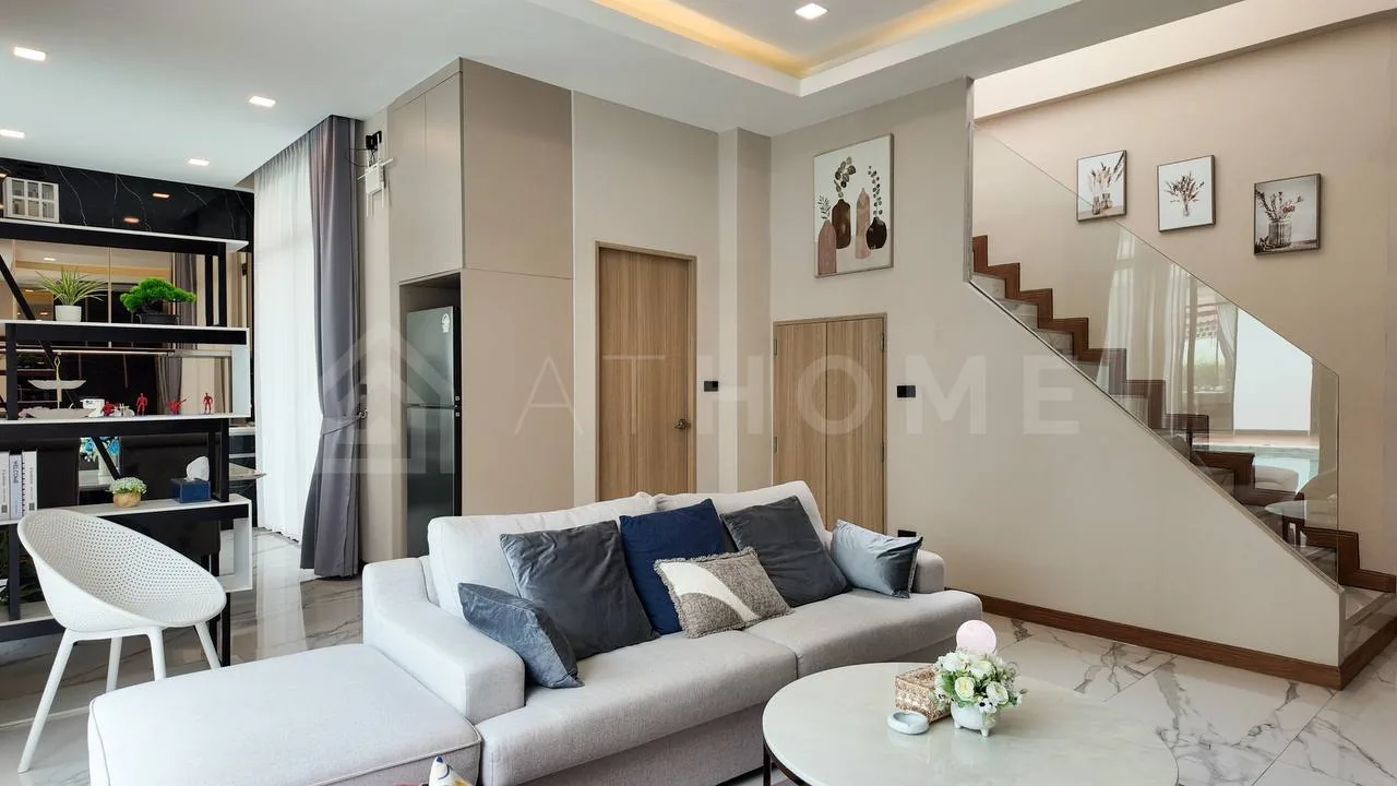 Rental listing photo in Thailand Rental listing photo in Thailand