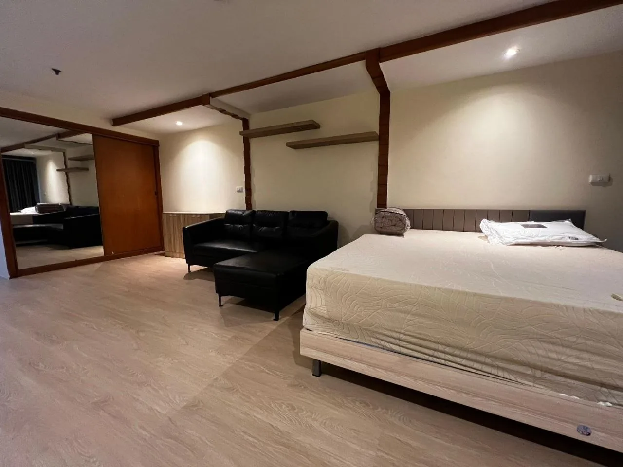 Rental listing photo in Thailand Rental listing photo in Thailand