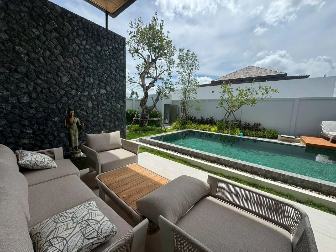 Rental listing photo in Thailand Rental listing photo in Thailand