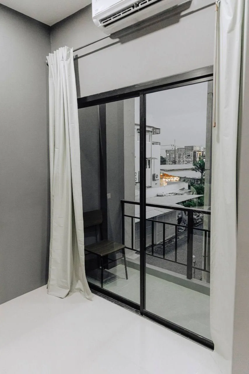 Rental listing photo in Thailand Rental listing photo in Thailand