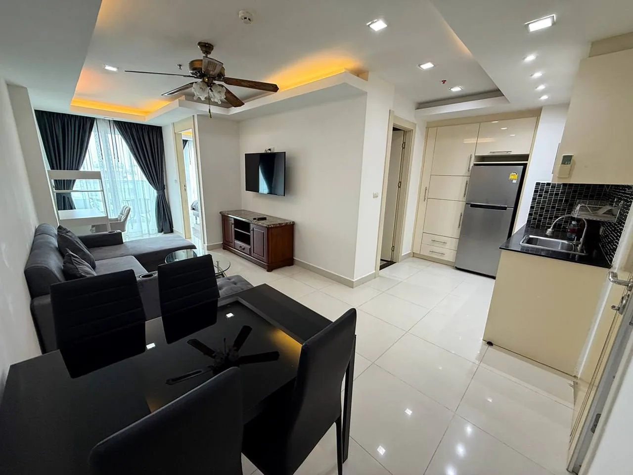 Rental listing photo in Thailand Rental listing photo in Thailand
