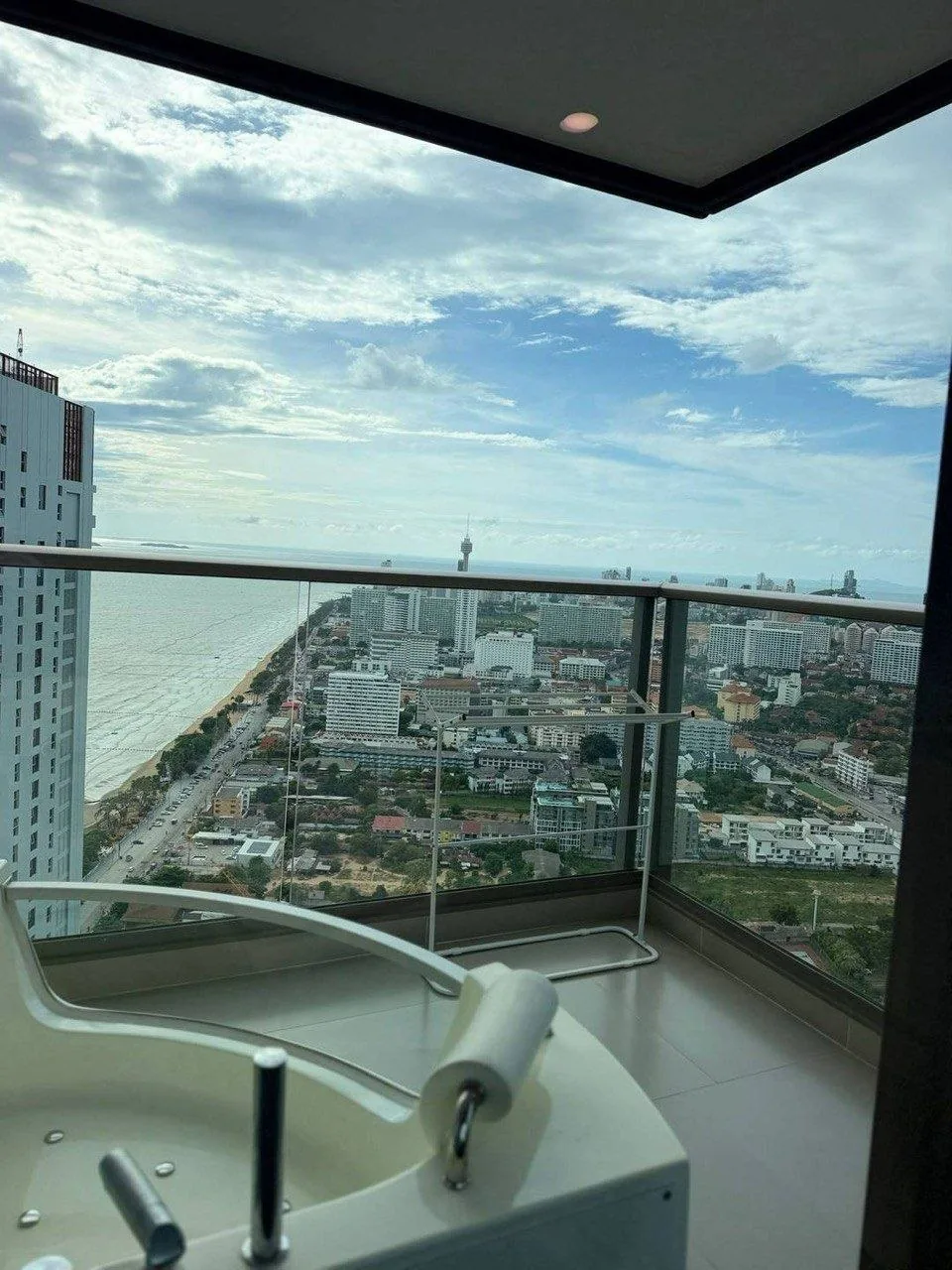 Rental listing photo in Thailand Rental listing photo in Thailand