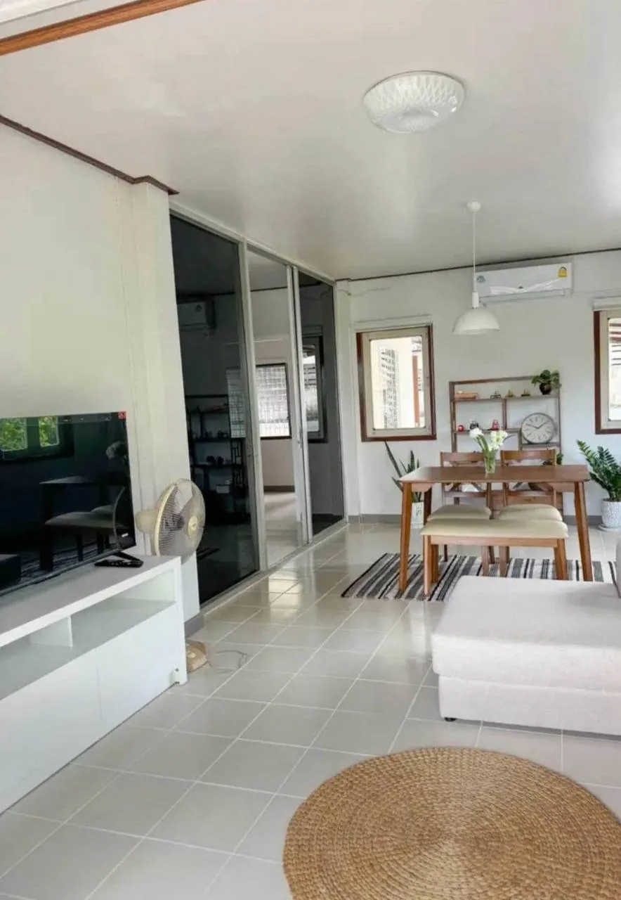 Rental listing photo in Thailand Rental listing photo in Thailand