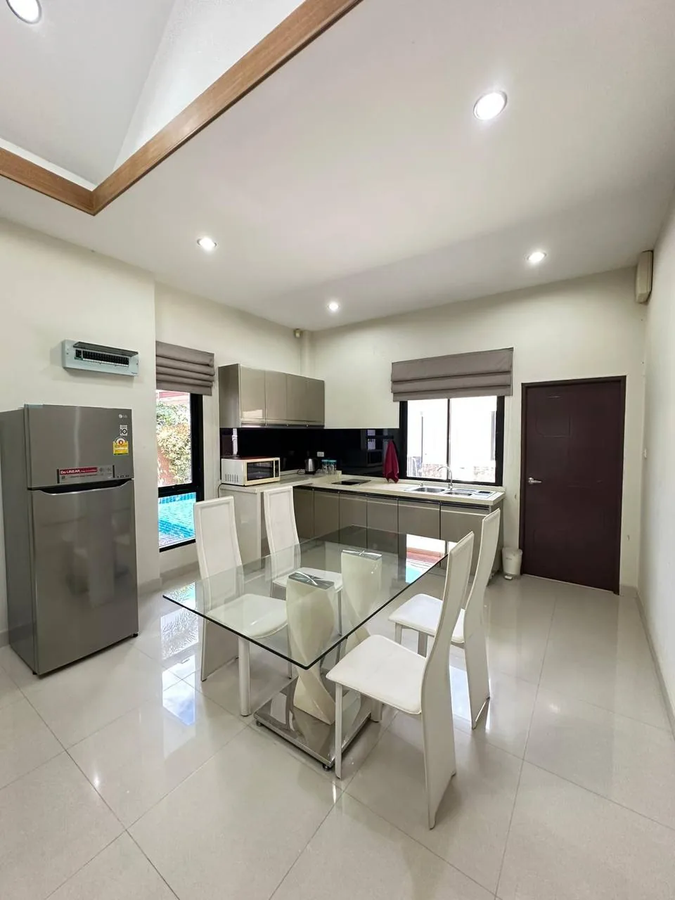 Rental listing photo in Thailand Rental listing photo in Thailand