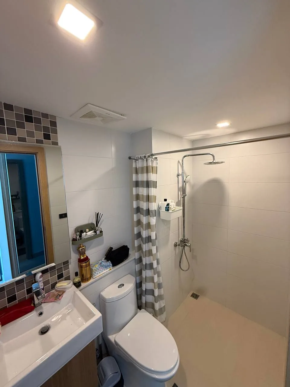 Rental listing photo in Thailand Rental listing photo in Thailand