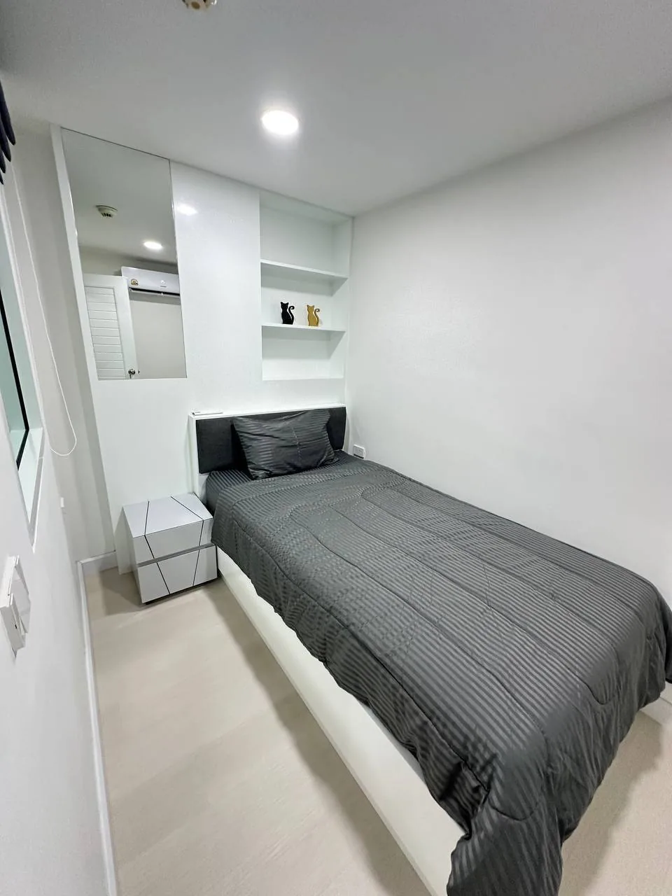 Rental listing photo in Thailand Rental listing photo in Thailand
