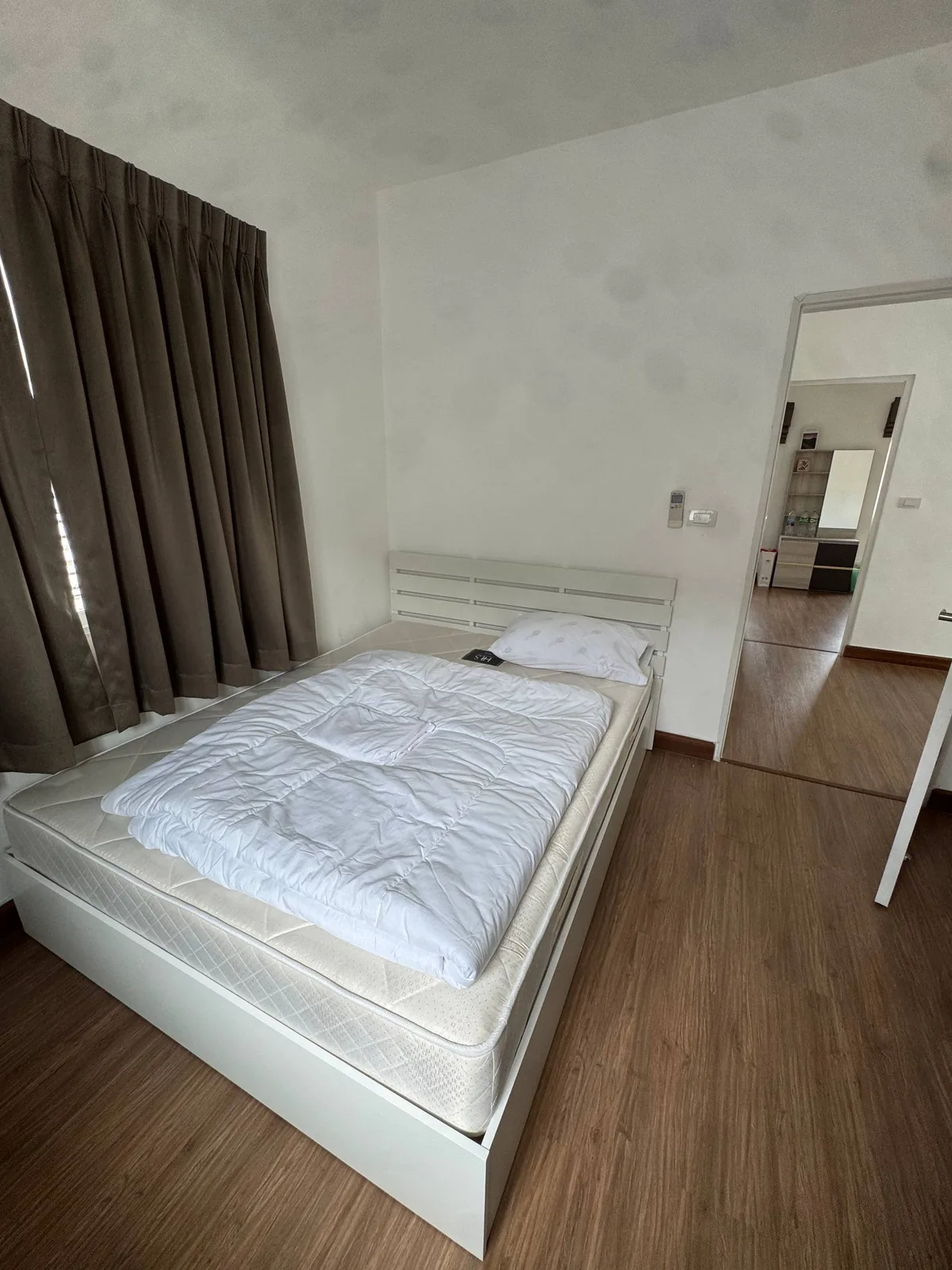 Rental listing photo in Thailand Rental listing photo in Thailand