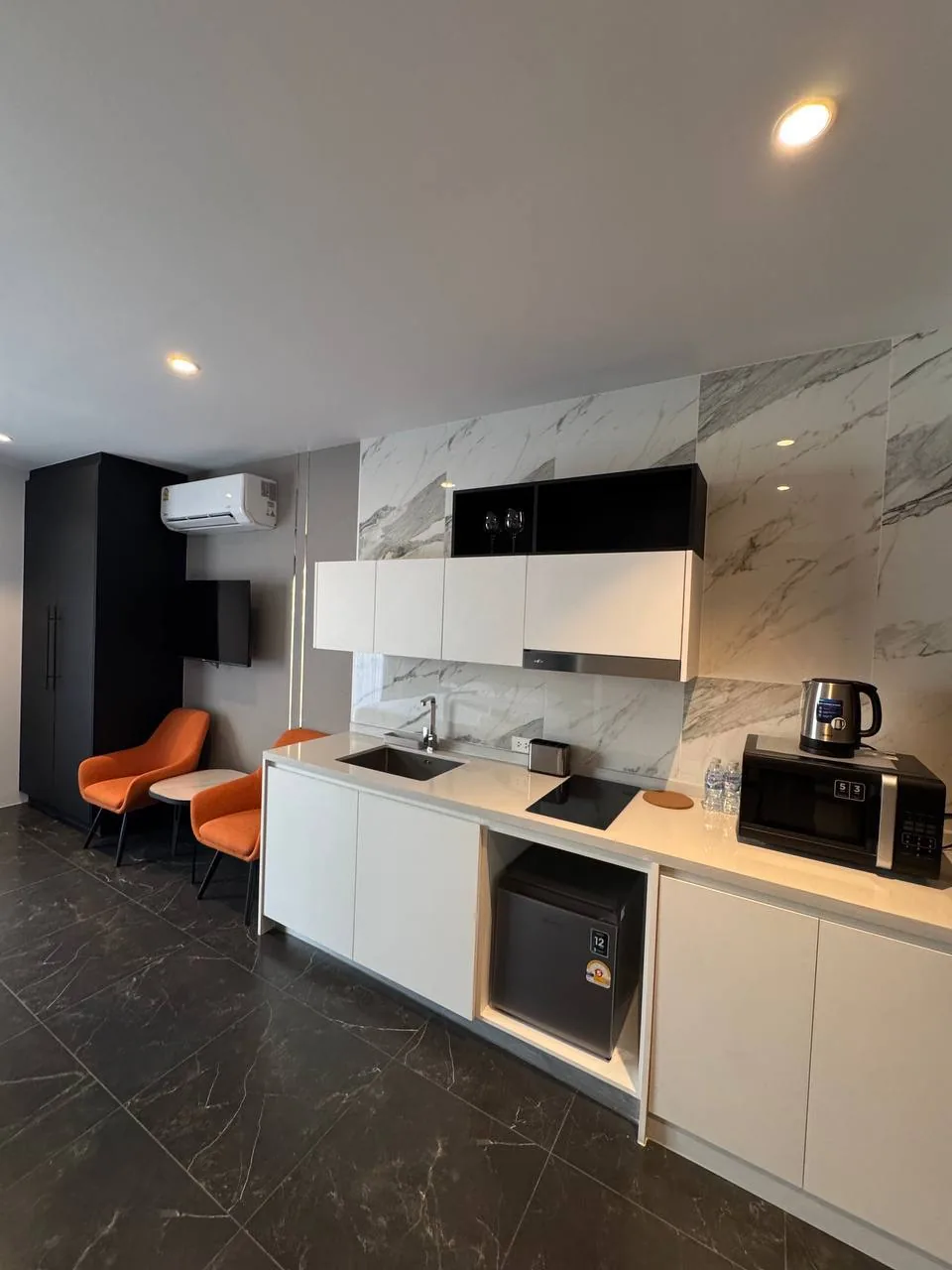 Rental listing photo in Thailand Rental listing photo in Thailand