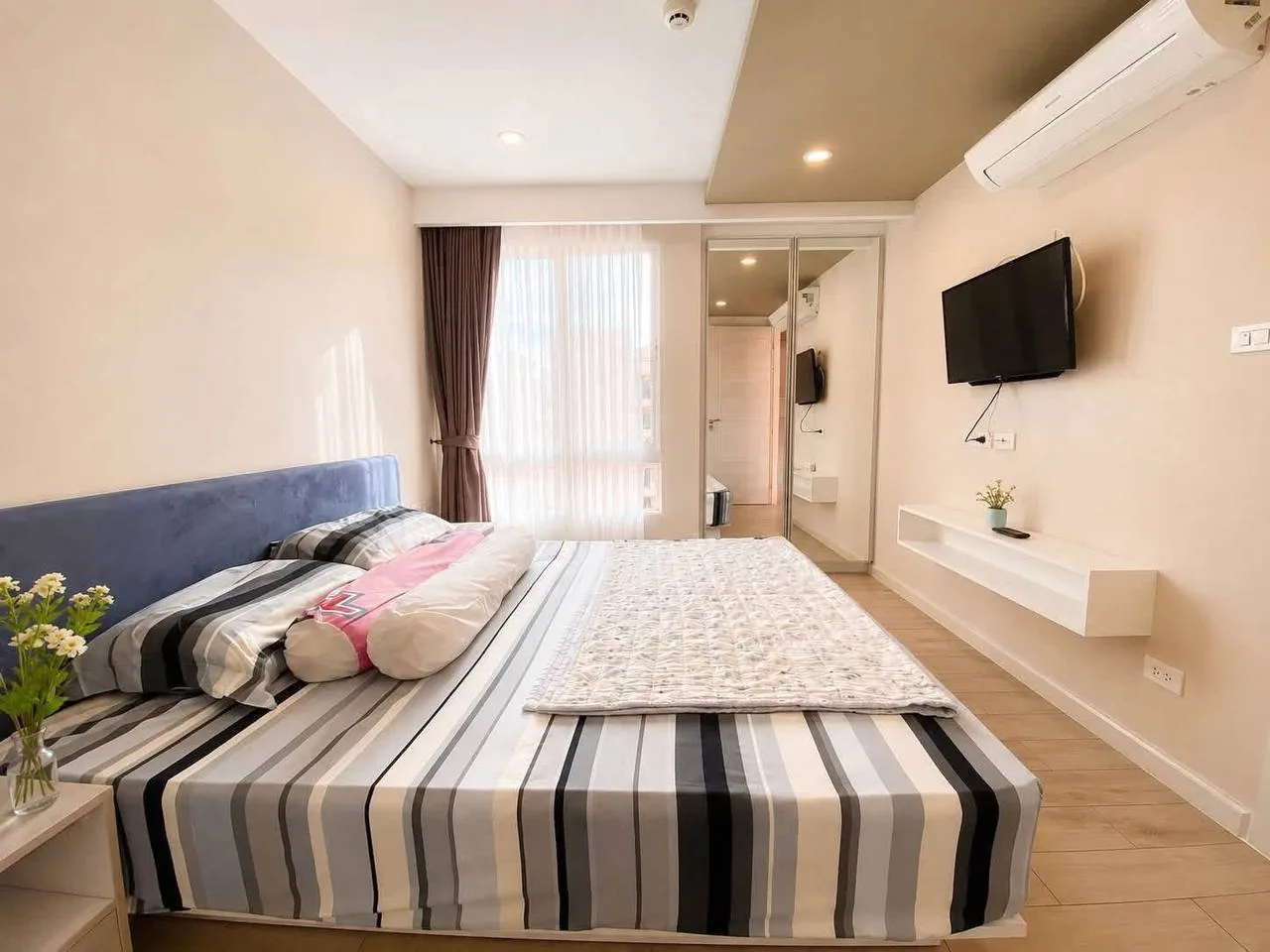 Rental listing photo in Thailand Rental listing photo in Thailand