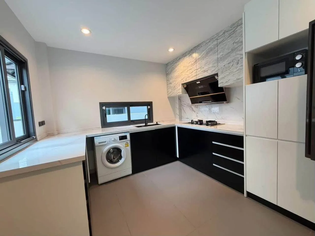 Rental listing photo in Thailand Rental listing photo in Thailand