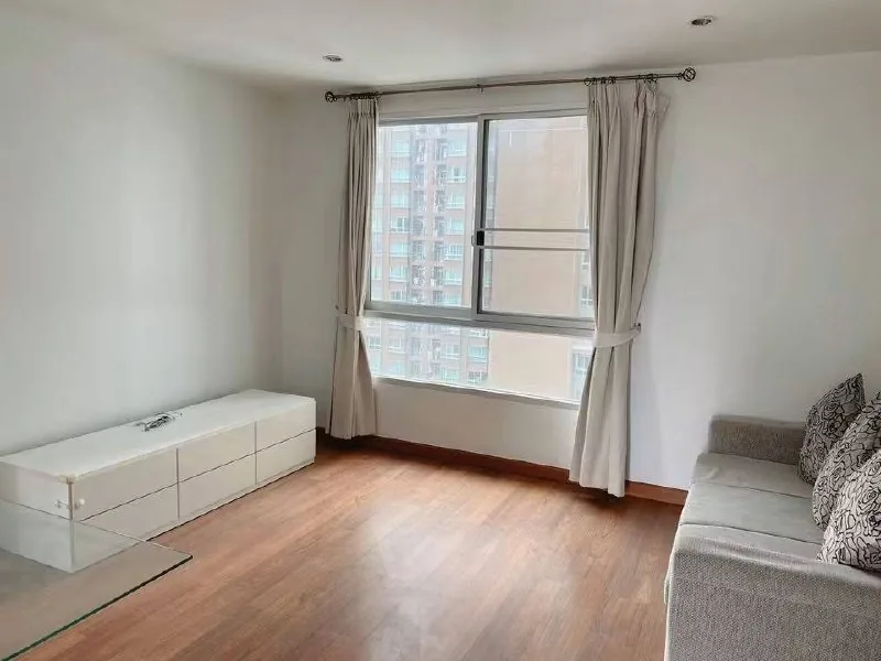 Сдаю: квартира · 2 спальни · 70 м2, Бангкок, 17 500 THB/мес