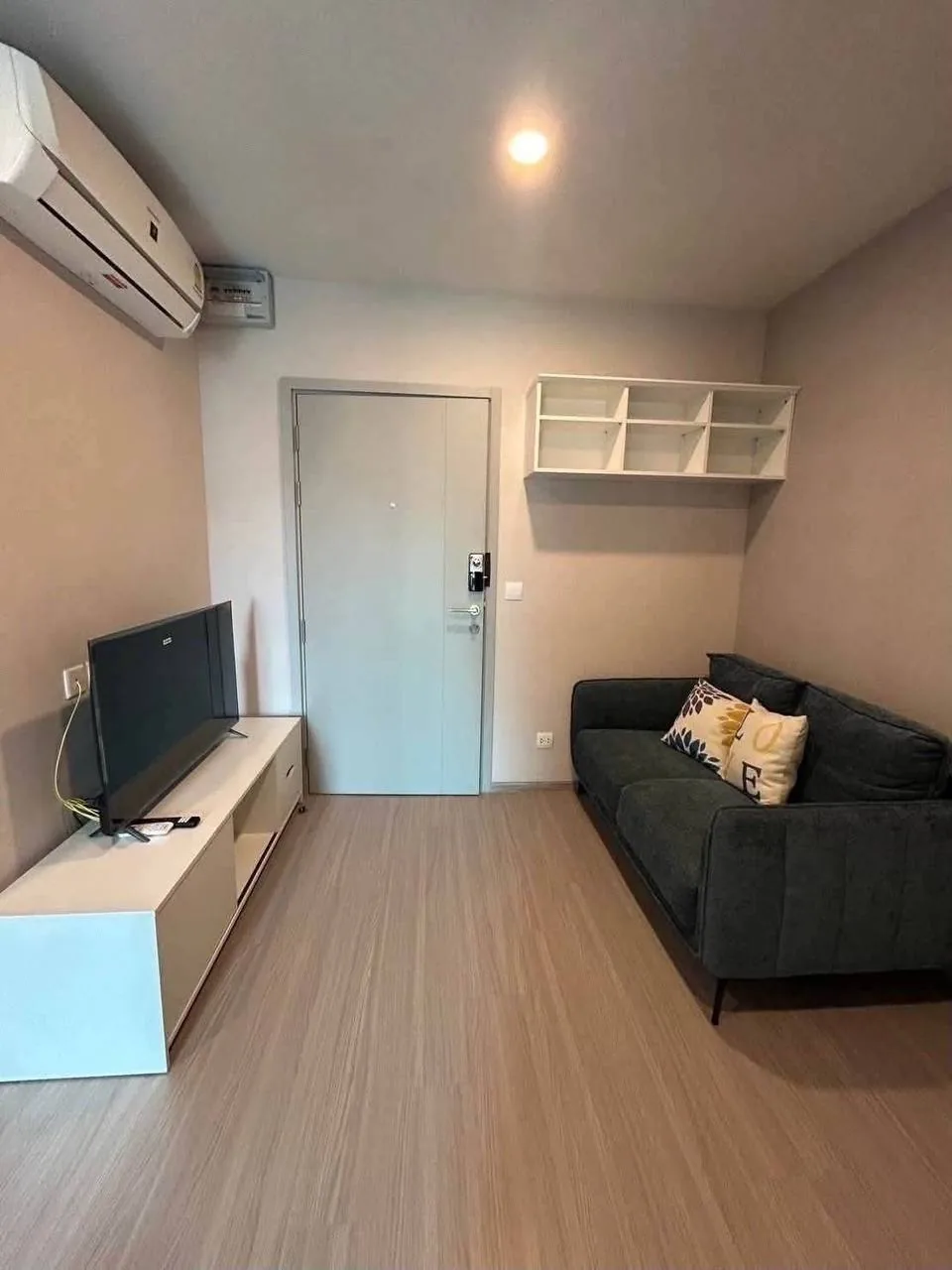 Фото объявления: квартира · 1 спальня · 31 м2, Бангкок, Asoke Сдаю: квартира · 1 спальня · 31 м2, Бангкок, Asoke, 14 000 THB/мес