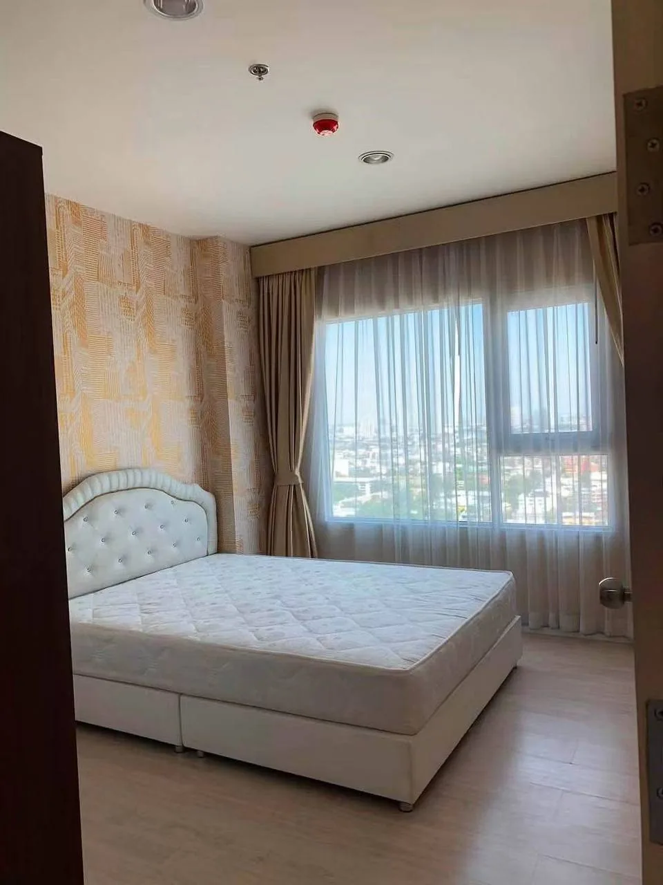 Сдаю: квартира · 1 спальня · 30.62 м2, Бангкок, Silom, 12 000 THB/мес