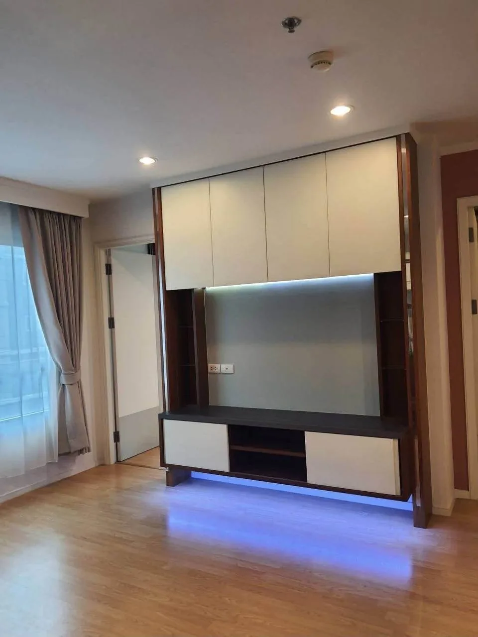 Rental listing photo in Thailand Rental listing photo in Thailand