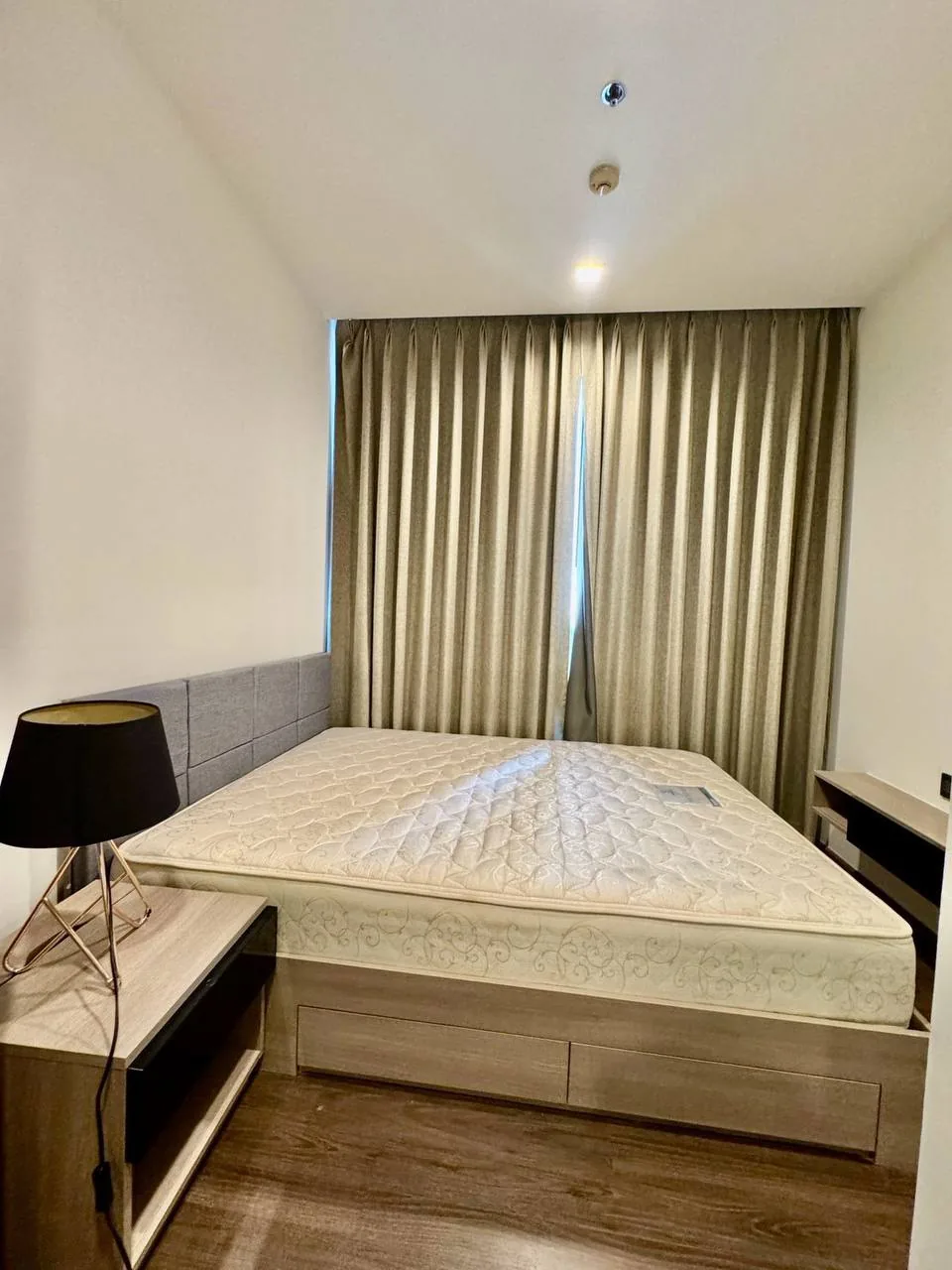 Фото объявления: квартира · 1 спальня · 28.19 м2, Бангкок, Asoke Сдаю: квартира · 1 спальня · 28.19 м2, Бангкок, Asoke, 18 000 THB/мес