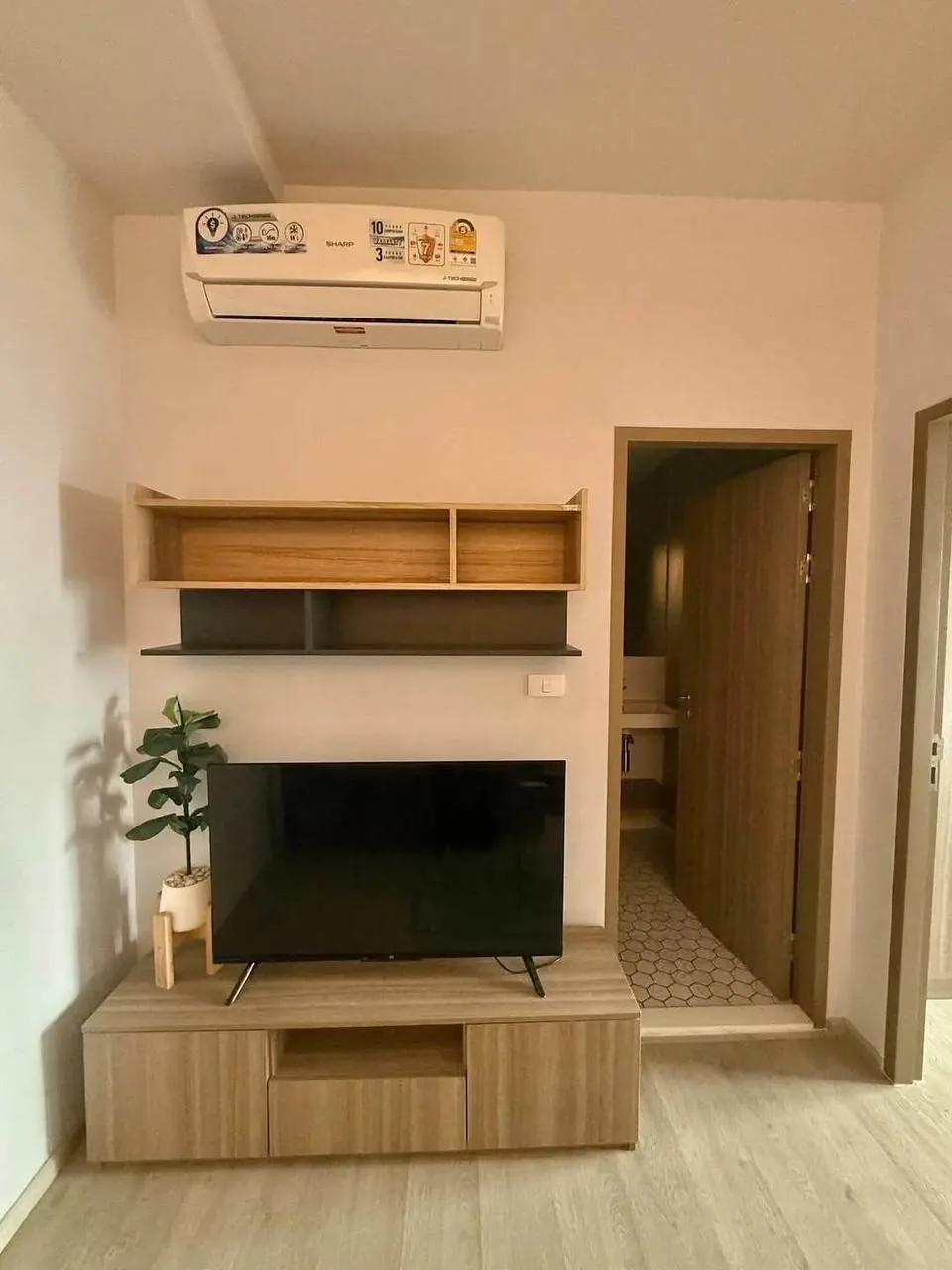 Фото объявления: квартира · 1 спальня · 24 м2, Бангкок, Sathorn Сдаю: квартира · 1 спальня · 24 м2, Бангкок, Sathorn, 13 000 THB/мес