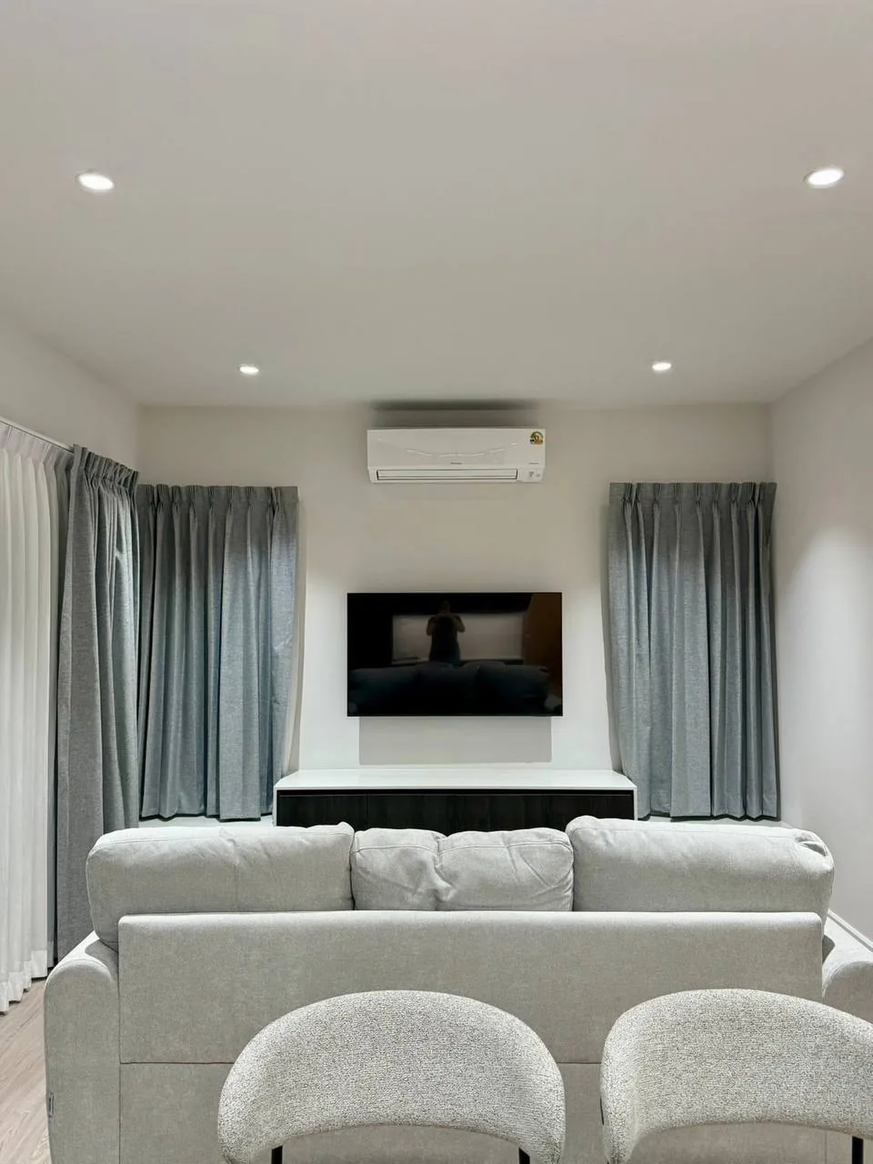 Rental listing photo in Thailand Rental listing photo in Thailand