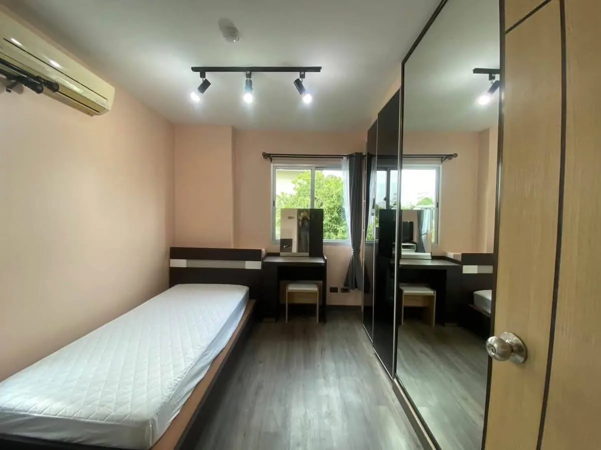 Rental listing photo in Thailand Rental listing photo in Thailand