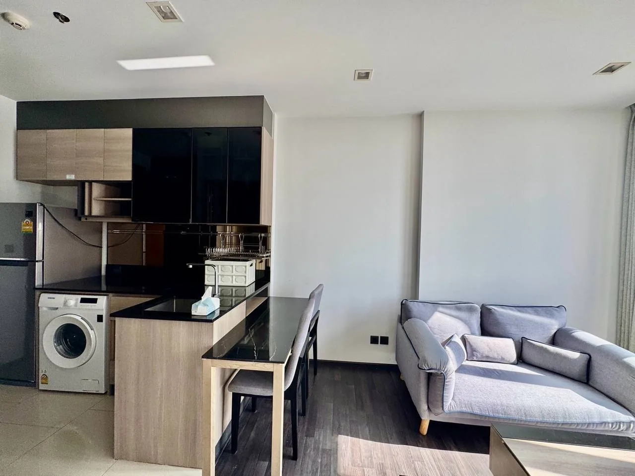 Сдаю: квартира · 1 спальня · 34.50 м2, Бангкок, Asoke, 22 000 THB/мес
