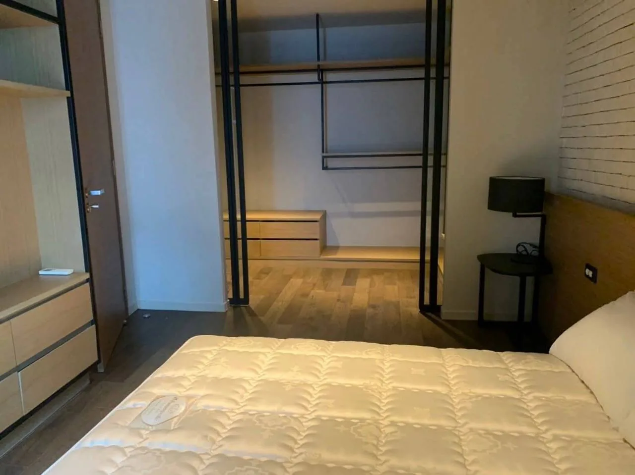 Сдаю: квартира · 3 спальни · 311.59 м2, Бангкок, Сукхумвит, 150 000 THB/мес