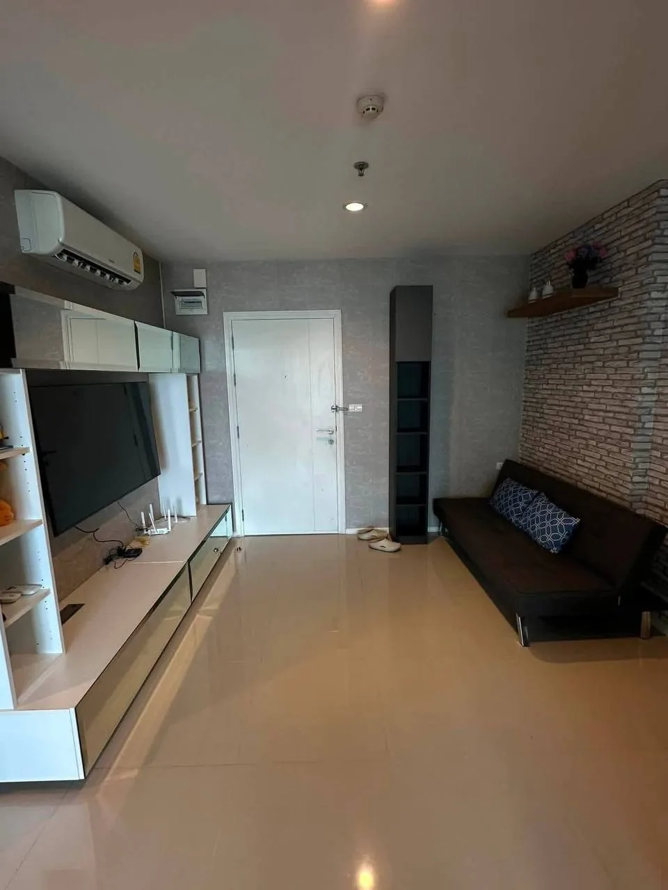 Rental listing photo in Thailand Rental listing photo in Thailand