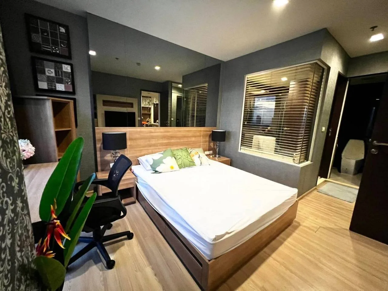Фото объявления: квартира · 1 спальня · 45 м2, Бангкок, Sathorn Сдаю: квартира · 1 спальня · 45 м2, Бангкок, Sathorn, 28 000 THB/мес