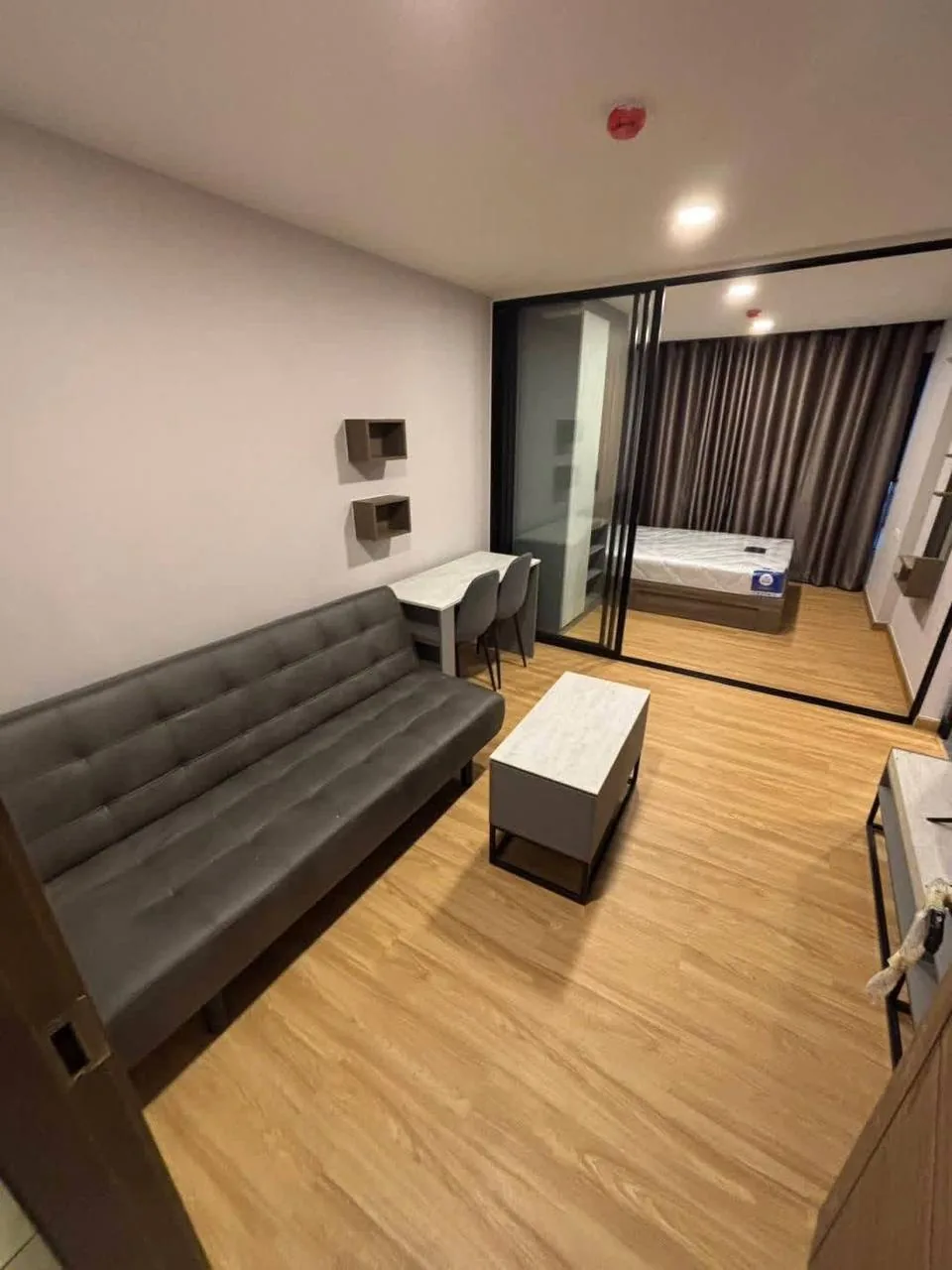 Rental listing photo in Thailand Rental listing photo in Thailand