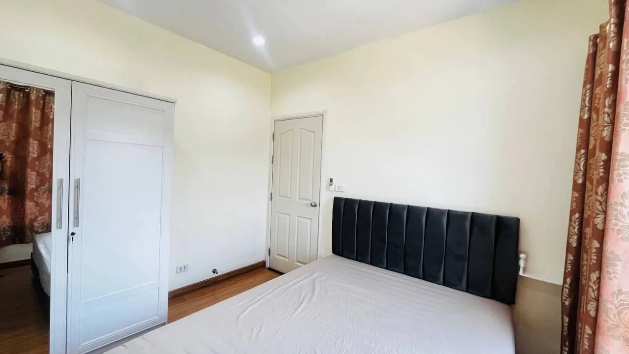 Rental listing photo in Thailand Rental listing photo in Thailand