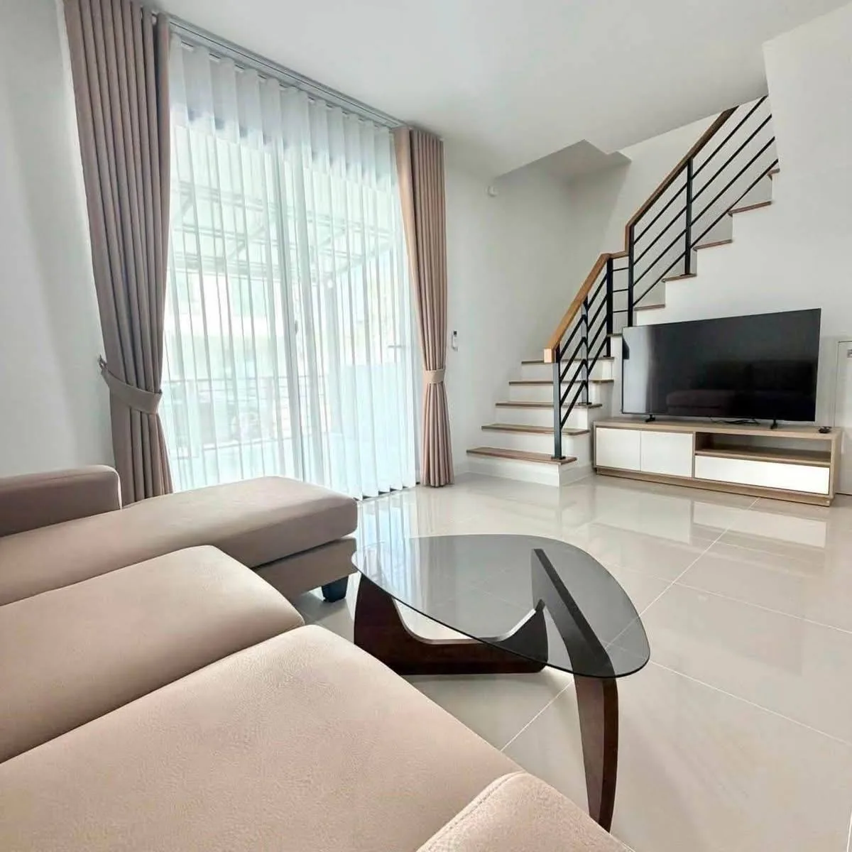 Сдаю: land · 3 спальни · 110 м2, Бангкок, 36 000 THB/мес