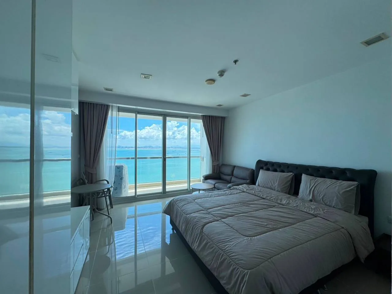 Rental listing photo in Thailand Rental listing photo in Thailand