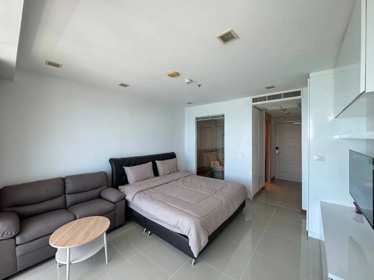Rental listing photo in Thailand Rental listing photo in Thailand